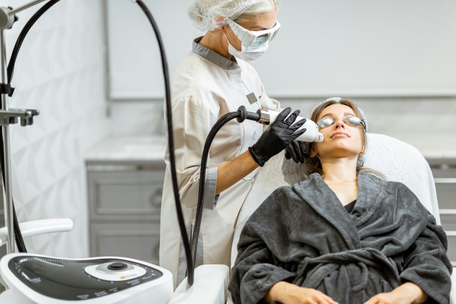 Carbon Laser Peel treatment at NV's Skin and Body Clinic